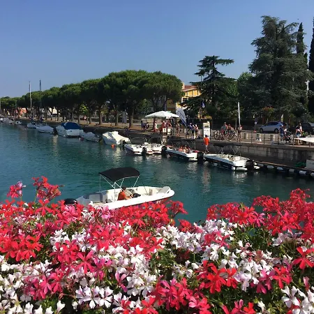 Garda Relais Luna Blu Penzion