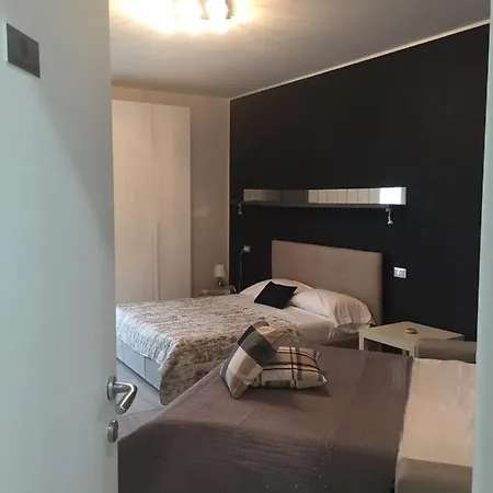 Guest house Garda Relais Luna Blu