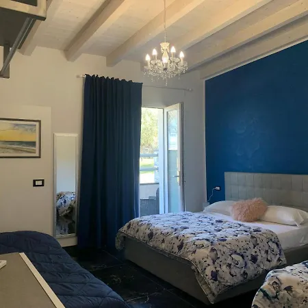 Garda Relais Luna Blu Affittacamere Peschiera del Garda